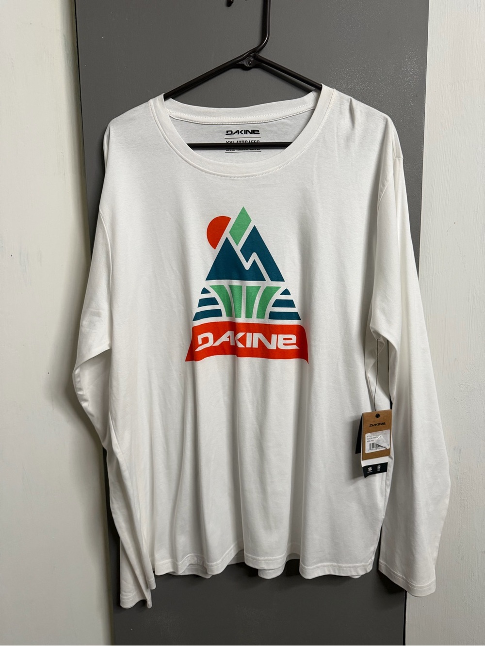 Dakine White Long-Sleeve Tee with Multicolor Mountain Logo